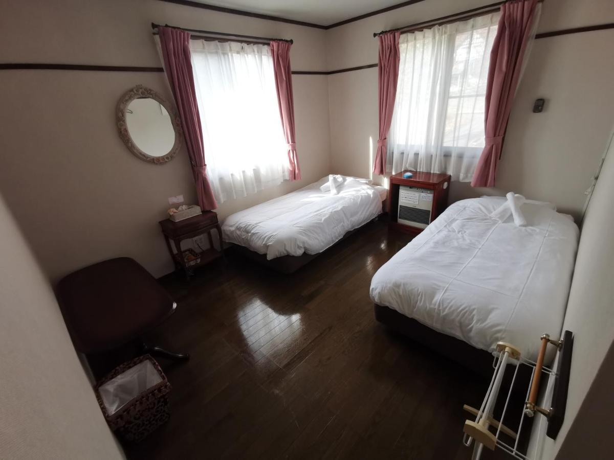 Bed and Breakfast Hakuba Powder Republic Exterior foto
